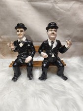 Dick Und  Doof Auf Einer Bank Garten Sammler Figuren 30cm Retro Klassiker