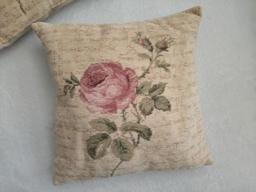 Vintage zierkissen rosenmotiv - zierkissen,