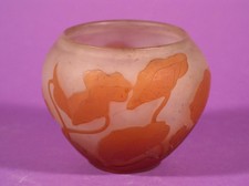 Original Emile Gallé Nancy Jugendstil Cameo Miniaturvase um 1904-06