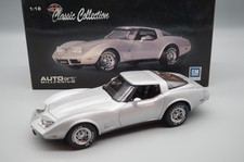 1:18 AUTOart Chevrolet Corvette Anniversary Ed. TITANIUM SILVER #71121  -DK010-
