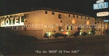 Lakewood California Cloud Motel at night