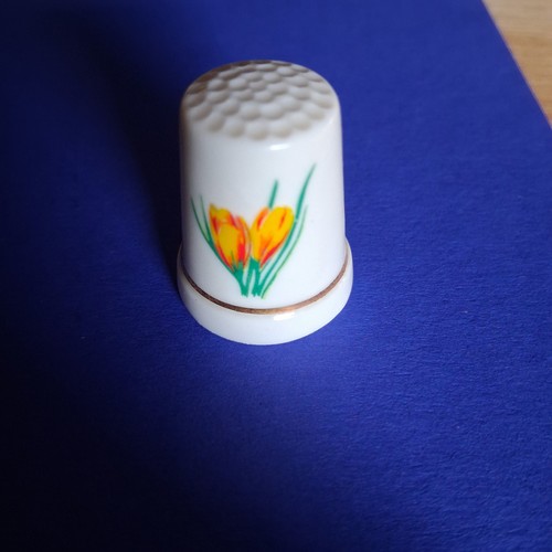 Alter porzellan fingerhut mit - fingerhut,
