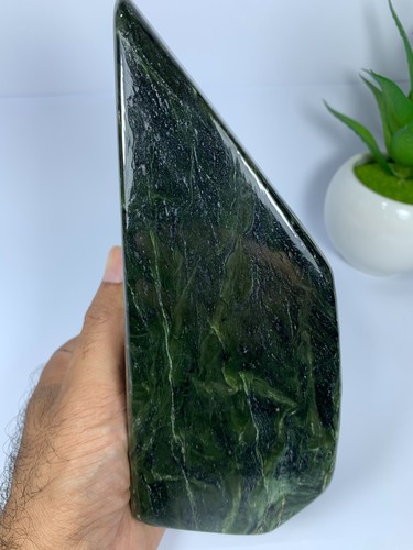 Nephrit jade poliert - 1,51,
