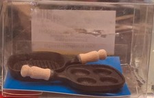 Dora Kuhn  Miniatur Fritier +