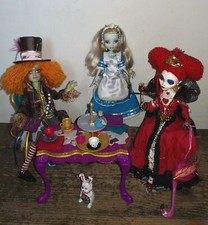 3 Monster High Puppen im