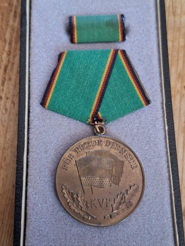 Ddr kvp nva - nva, medialle