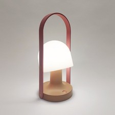 Außen Outdoor Akku Tischleuchte „FollowMe“ – Marset  (terracotta) Musterleuchte