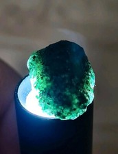 Bodenfund/ Edelstein/ Smaragd/Kristall/ Mineral/ Investition/ Schmuck/ Heilstein