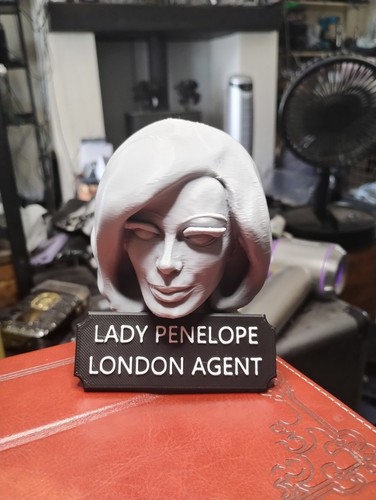 Lady penelope büste - lady,