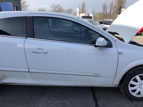 Opel astra gtc - h, tür