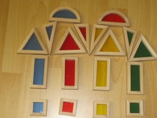 Bausteine m bunten  Fenstern