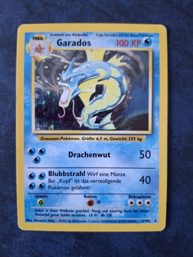 Garados 102 pokemon base - garados,
