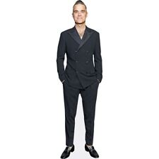 Robbie Williams (Black Suit) Pappaufsteller lebensgross