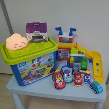 Fisher Price  Mega Bloks  Autowerkstatt  neuwertig und Zugaben 