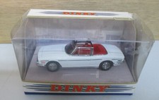 Dinky 1:43: Triumph Stag 1969