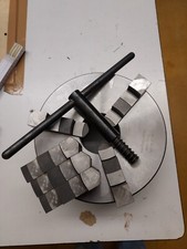  Drei-Backenfutter 250 mm