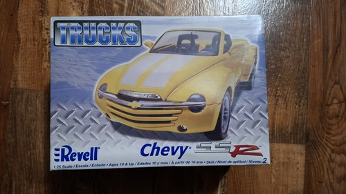 Modellbausatz trucks - modellbausatz, 1:25