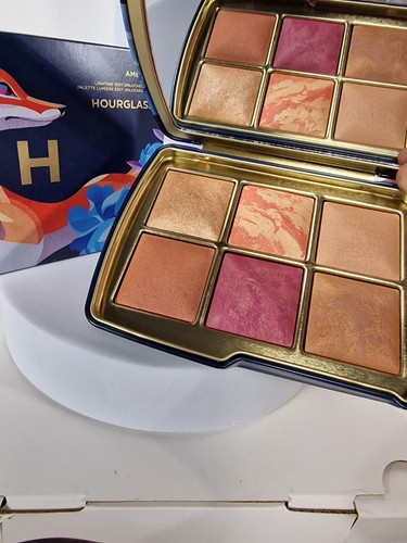 Hourglass ambient lighting - ambient,
