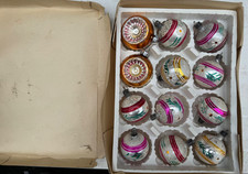 12x alten Christbaumschmuck, Weihnachtsschmuck Weihnachtskugeln DDR im Karton