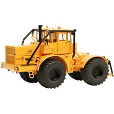 Schuco Kirovets K-700 A