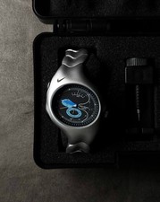 Nike triax metal vintage watch - nike,