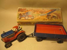 Gama Traktor mit Anhänger im Originalkarton Blechspielzeug!