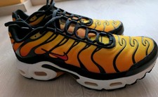 Nike Air Max Tuned 1 TN Sneaker Black-Pimento EU 39 - Neu 