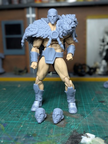 Invincible thragg custom kit - invincible,