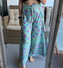 weite Bindehose Sommer Hose Ethno Style Boho Blumenprint Variabel Größe XS S M L