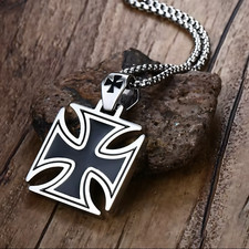 Eisernes Kreuz Anhänger in massivem Edelstahl Unisex Biker Schmuck Templerkreuz