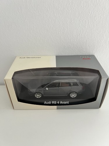 Audi rs4 avant minichamps 43 - rs4,