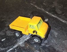 Seltener Mercedes-Benz Unimog U406 in Orange, Früheres Modell Gelbe Verglasung