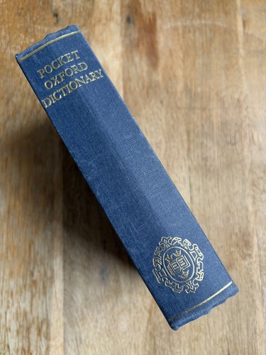 Pocket oxford dictionary - dictionary, fifth