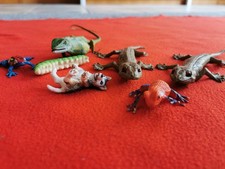 Echsen Eidechse Frosch Schleich Hund Raupe