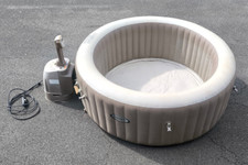 Intex Whirlpool Pure-Spa Bubble Massage Pool mit Pumpe 216x71cm 28428 /8
