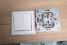 Gira 010800 Wippschalter Doppelwechselschalter Einsatz + Serien Abdeckung 029503