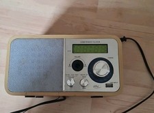 Elta Uhrenradio 3510 Holzdesign mit Mängeln