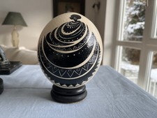 Handbemaltes Straußenei –