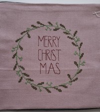 Kissenhülle, Merry Christmas, Handgestickt, Motive acufactum, Dahlbeck