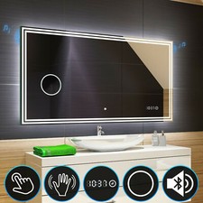 Badspiegel mit LED Beleuchtung