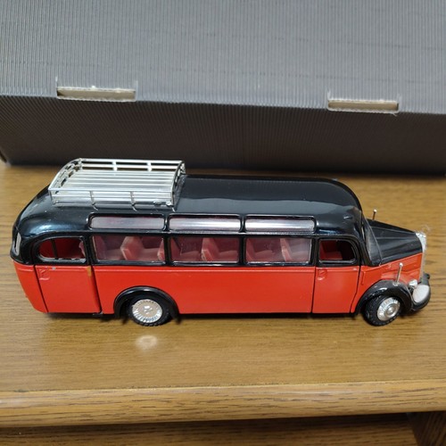 Nzg 218 40 mercedes - , 1/40: