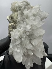 Bergkristall Spitzen Top Auf Pyrit 343,81 Gramm Natur Aus Peru