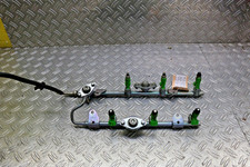 Nissan Maxima  3,5 V6  190kW  Einspritzdüsen Railrohr Einspritzleiste