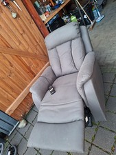 Fernsehsessel mit Aufstehhilfe