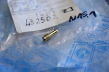 Leerlaufdüse *35* für VM20