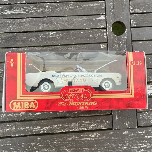 Mira diecast ford - 1:18,