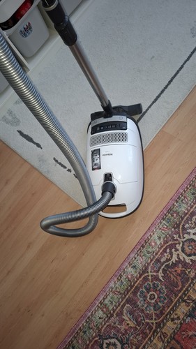 Staubsauger miele funktioniert - staubsauger,