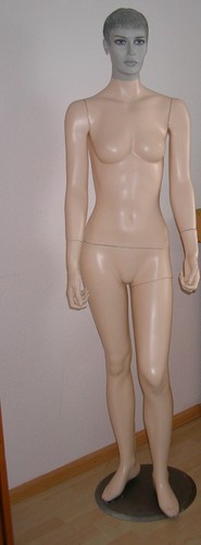 Schaufensterpuppe mit