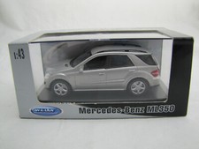 Welly 43017SW Mercedes-Benz ML350 silber - 1:43