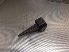 Altes antikes Werkzeug